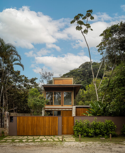 Резиденция ISA / Pitta arquitetura - изображение 5 из 34