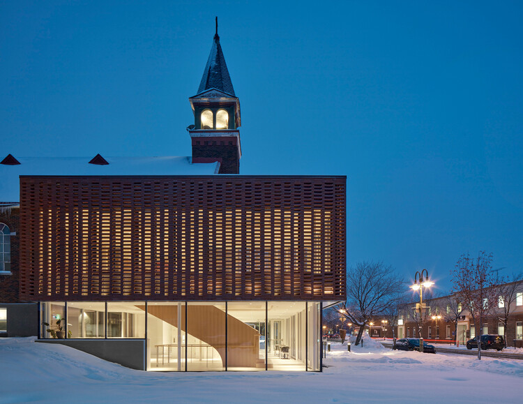Agora des Arts / Chevalier Morales Architectes - Экстерьерная фотография, фасад, кирпич