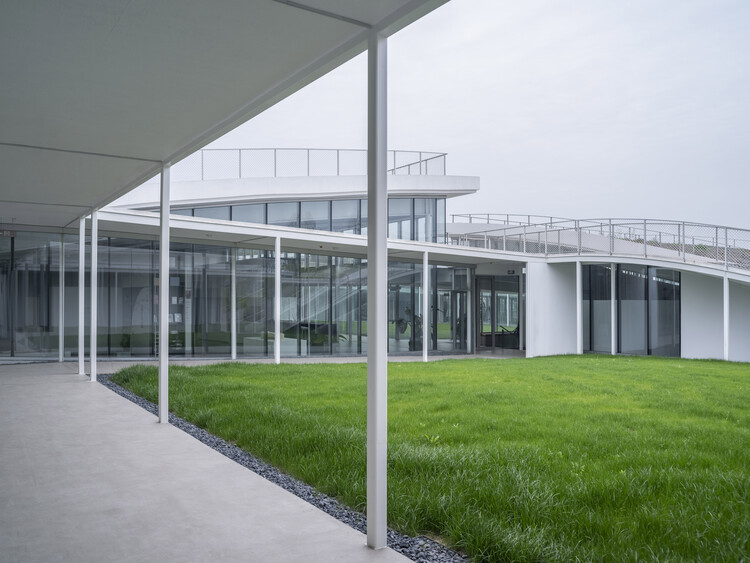 Anji Creative & Design Center / Atelier Deshaus - изображение 5 из 17
