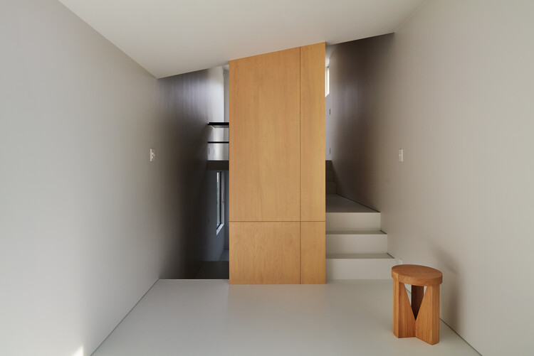 Retreat House / Arii Irie Architects - изображение 2 из 19