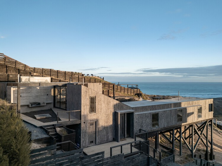 HRMTZ House / O2 Arquitectos - изображение 6 из 24