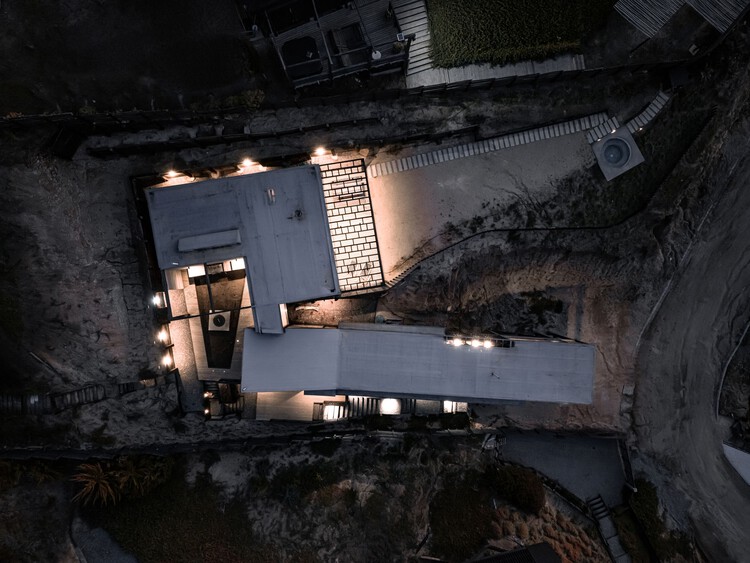 HRMTZ House / O2 Arquitectos - изображение 15 из 24