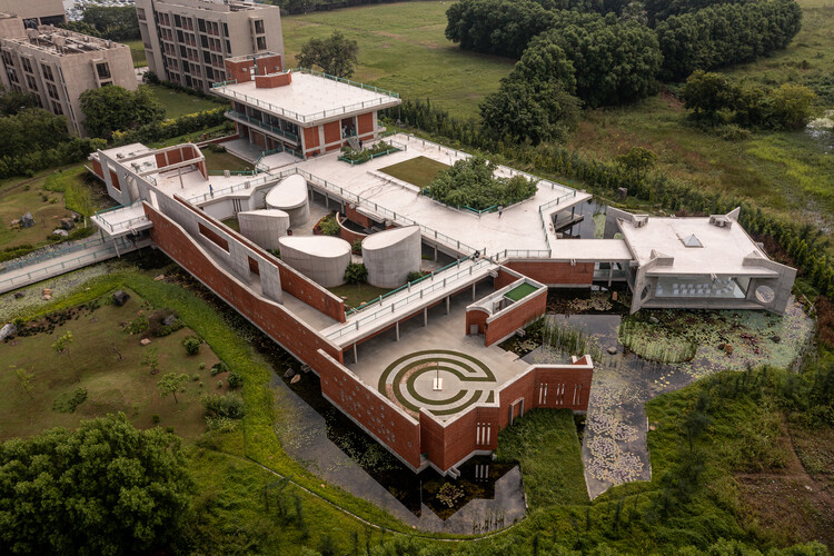 Sail Center / Studio Naqshbandi - внешняя фотография