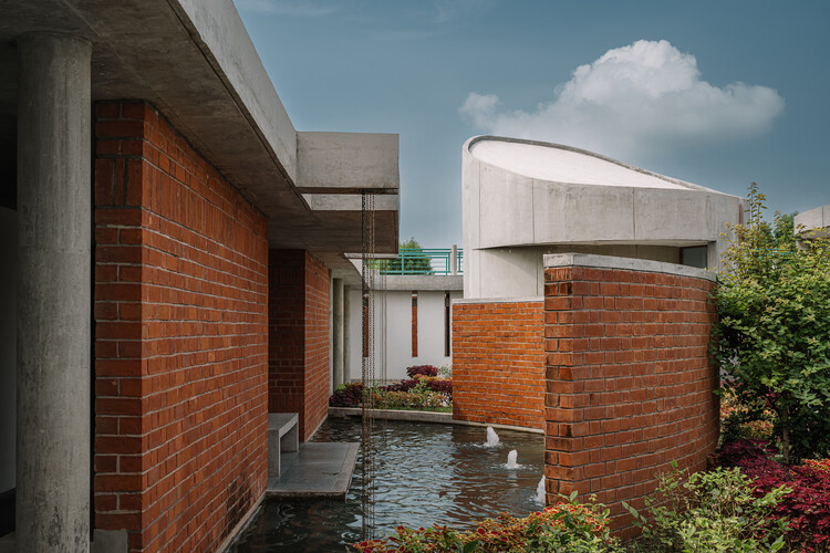 Sail Center / Studio Naqshbandi - изображение 29 из 50