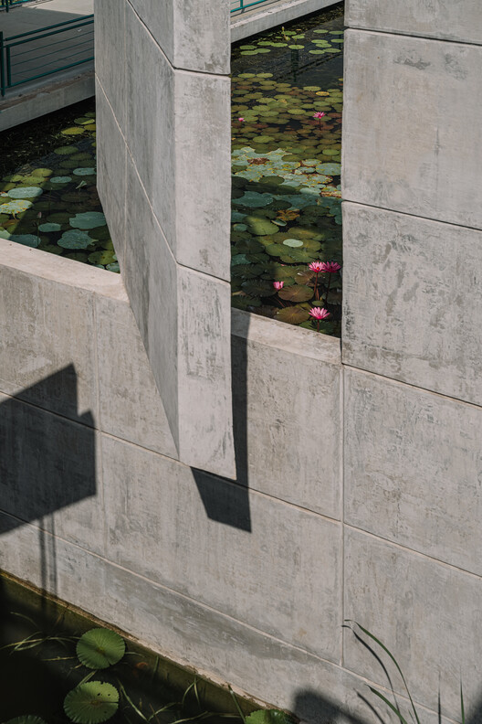Sail Center / Studio Naqshbandi - изображение 28 из 50
