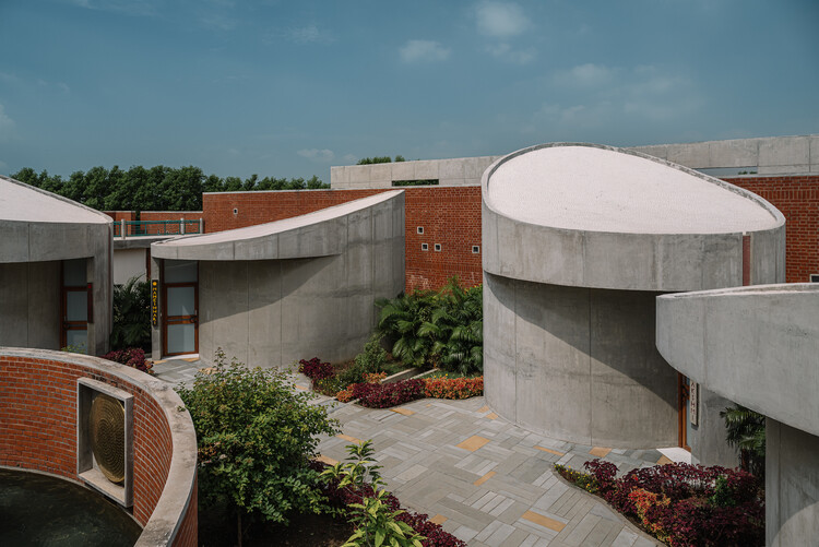 Sail Center / Studio Naqshbandi - изображение 2 из 50