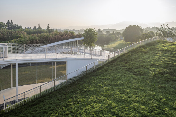 Anji Creative & Design Center / Atelier Deshaus - изображение 1 из 17