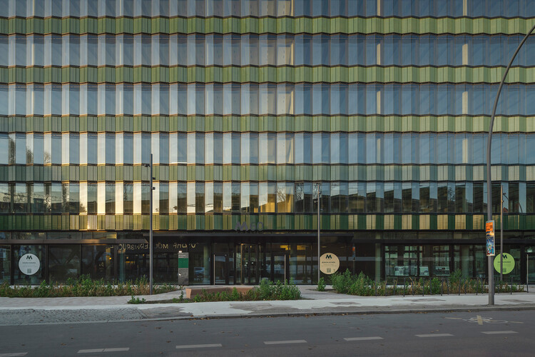 Die Macherei Building Ensemble / Sauerbruch Hutton - Экстерьерная фотография, фасад