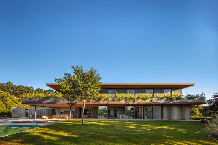 Floreira House / Matheus Farah + Manoel Maia Arquitetura - Внешняя фотография