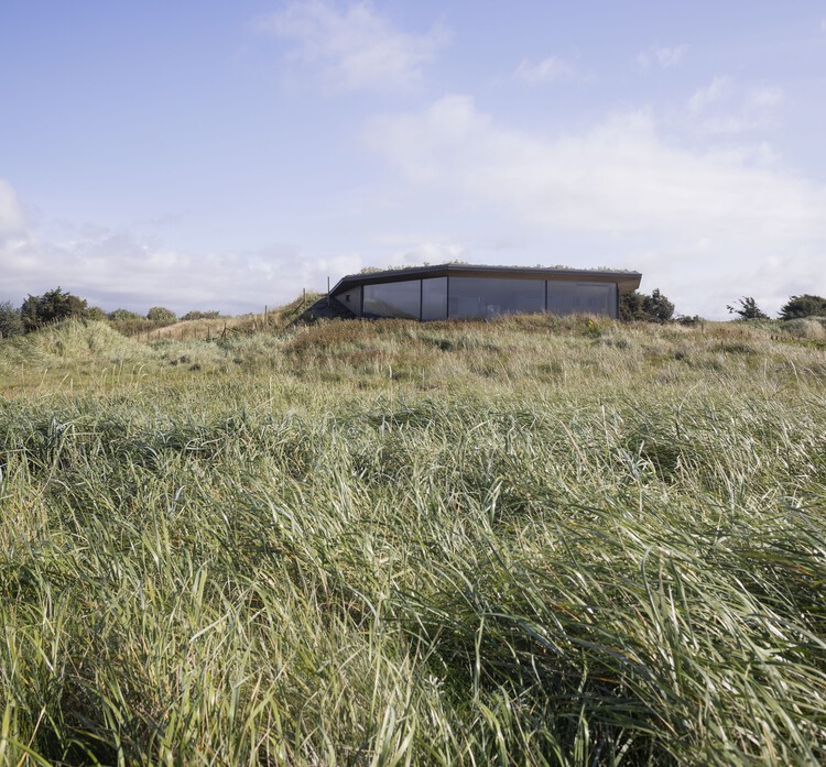 Hellestø Cabin / Helen & Hard - изображение 1 из 18