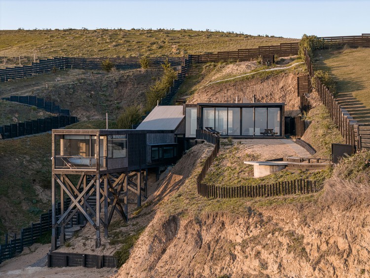 HRMTZ House / O2 Arquitectos - изображение 1 из 24