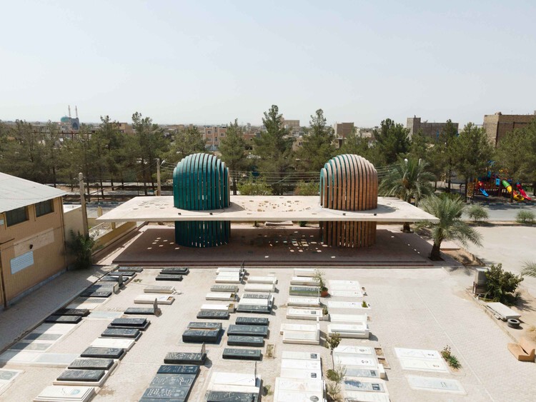Shafagh Tomb / 35-51 Architecture Office - изображение 1 из 43