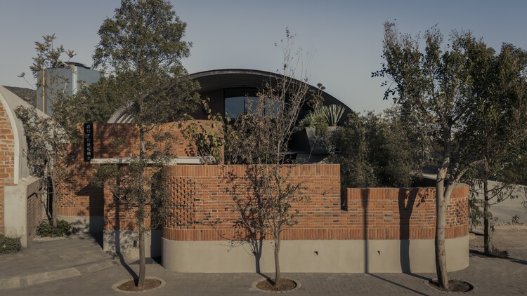 Sōko Restaurant / Caam Arquitectos - изображение 1 из 20