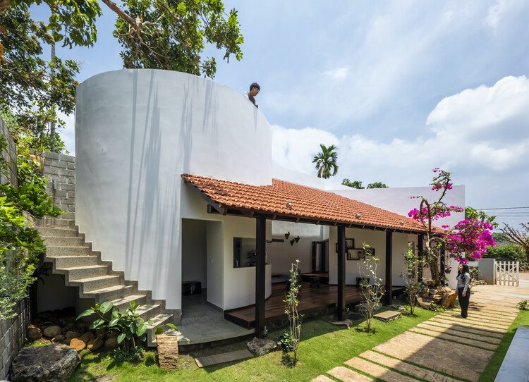 Truc Lam Anh Retreat / 6717 Studio - изображение 1 из 24