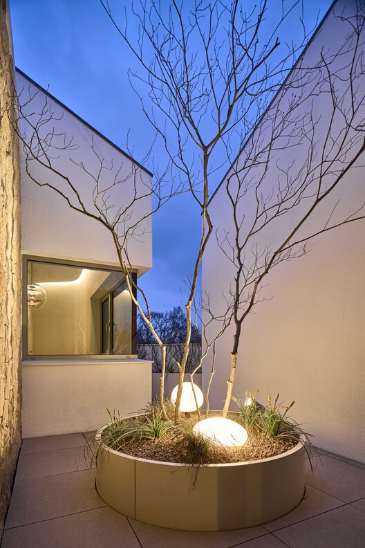Nabi House / Todot Architects and Partners - Экстерьерная фотография, освещение