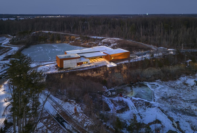 Жан и Рик Эдельман ископаемый парк и музей / Ennead Architects - изображение 12 из 24