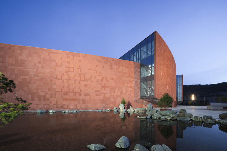 Maiji Mountain Vitor Center / ZXD Architects + Biad - Внешняя фотография