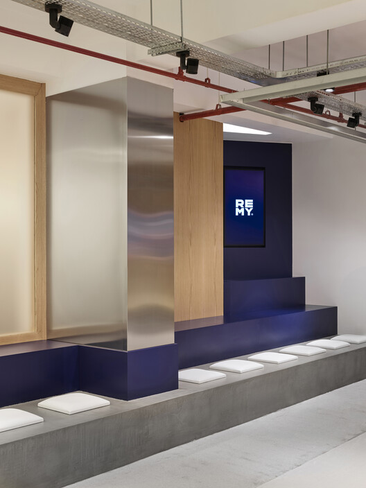 REMY Global Office Interior / Kat73 - изображение 8 из 29