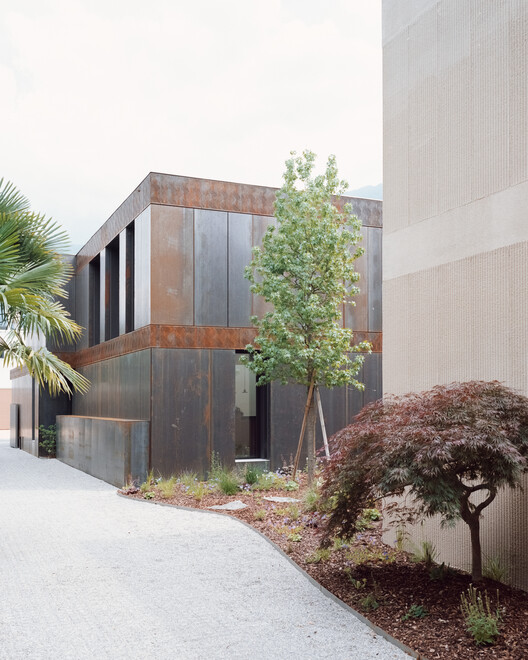 Lih Residence / Atelier Rampazzi - внешняя фотография