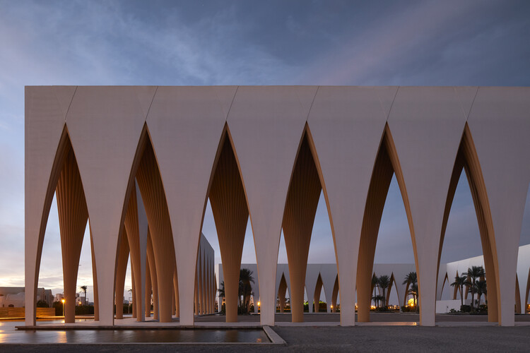 Festival Plaza El Gouna / Studio Seilern Architects - изображение 12 из 29