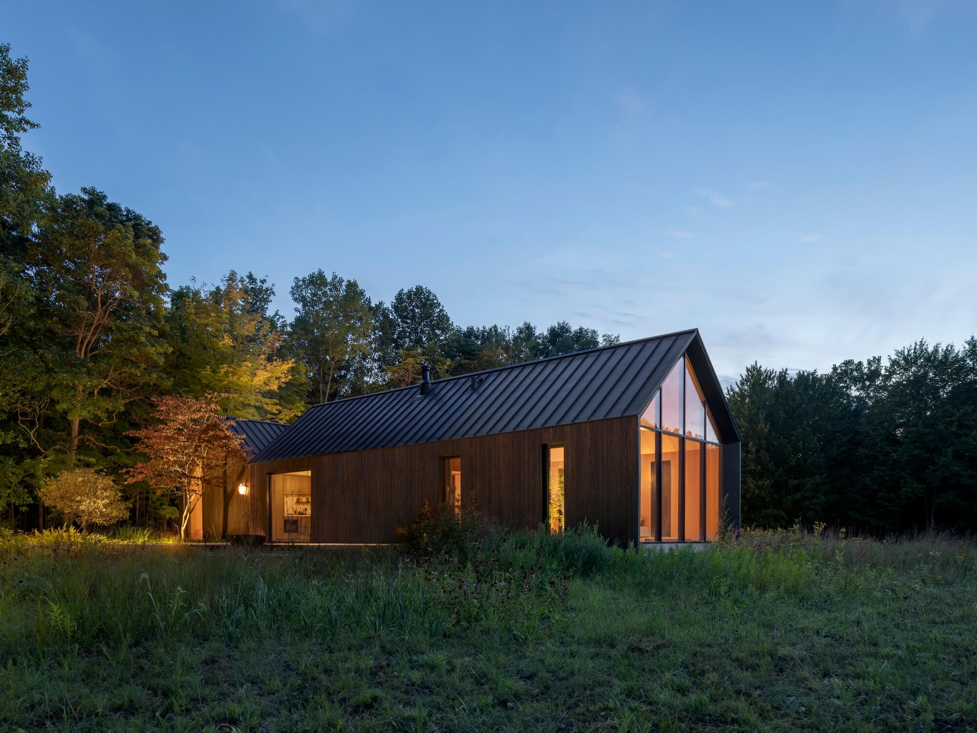 Гостевой дом в долине Dutchmoor / Seek + Architecture