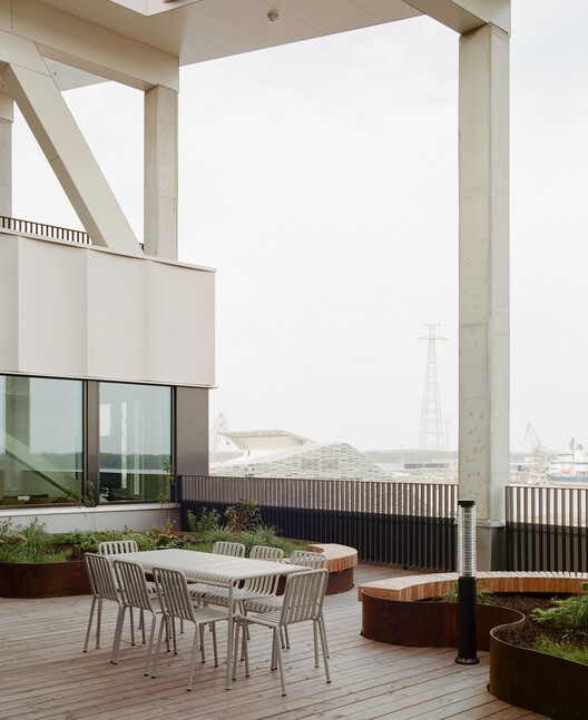 XAMK Kymenlaakso University of Applied Sciences / Architects NRT + AOR Architects - Внутренняя фотография, столовая, дерево, балкон