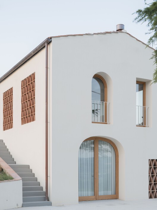 Fienile N Barn Restoration / Fontego Architettura - внешняя фотография