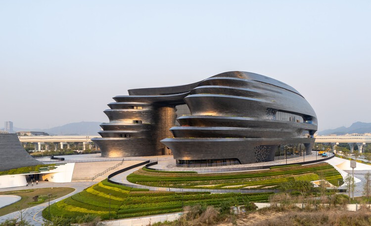 Шэньчжэньский музей науки и техники / Zaha Hadid Architects - изображение 5 из 32