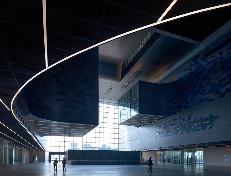 Шэньчжэньский музей науки и техники / Zaha Hadid Architects - изображение 3 из 32