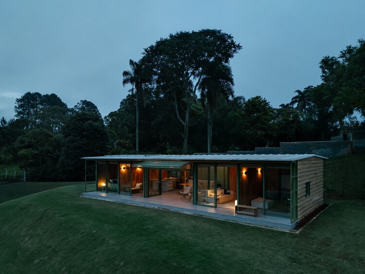 Piedade House / Nitsche arquitetos - изображение 11 из 16