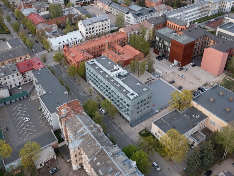 Школа Herojus / Архитектурное бюро G.Natkevicius & Partners - Image 2 из 31