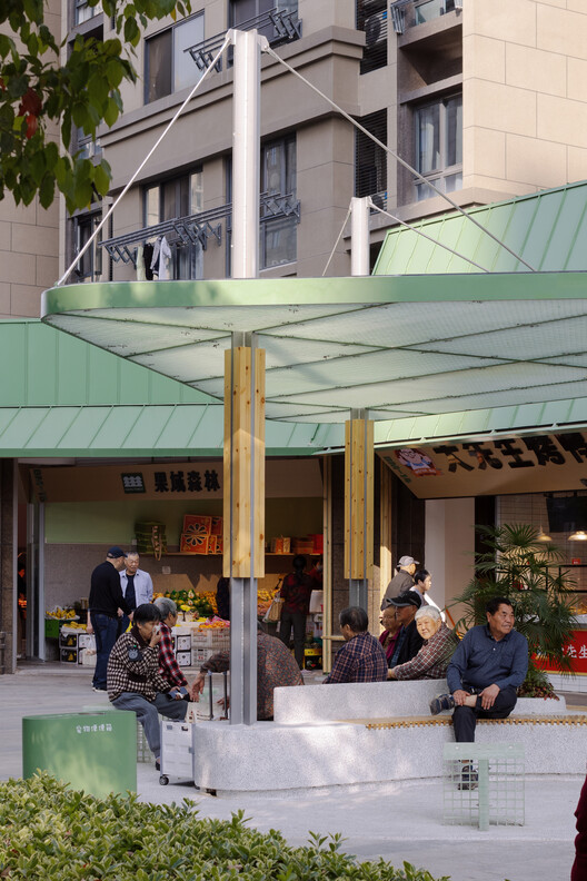 Breezze Market / Displacement Architectural Granchatural Design - Интерьерная фотография