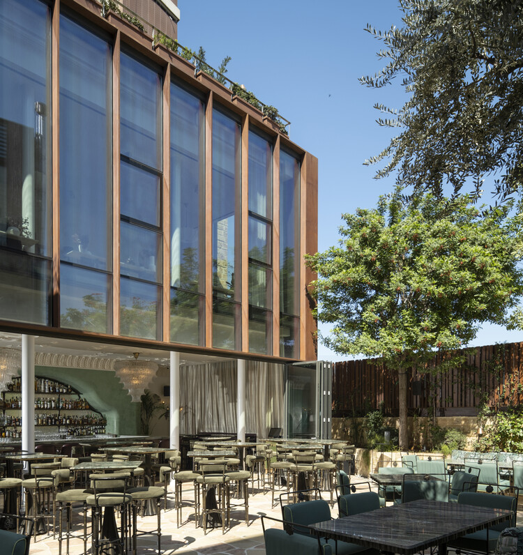 Beihouse / Dagher Hanna & Partners - Экстерьерная фотография, стул