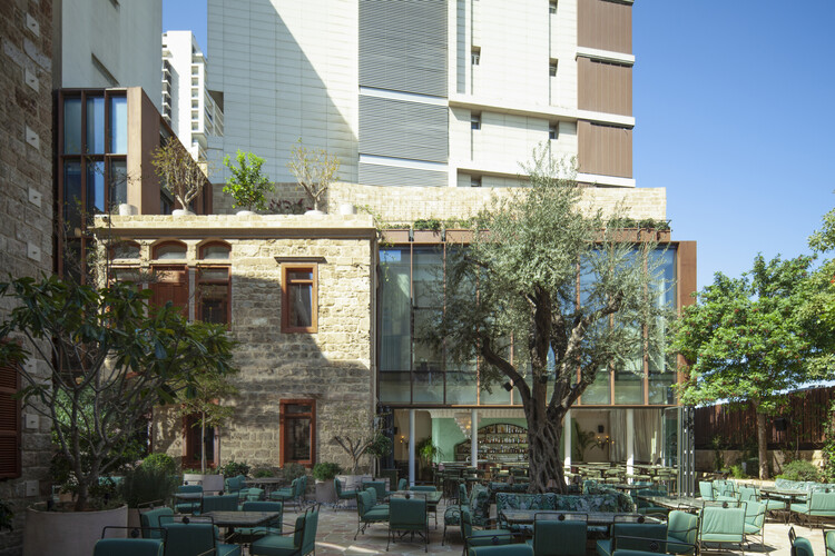 Beihouse / Dagher Hanna & Partners - Экстерьерная фотография, стул