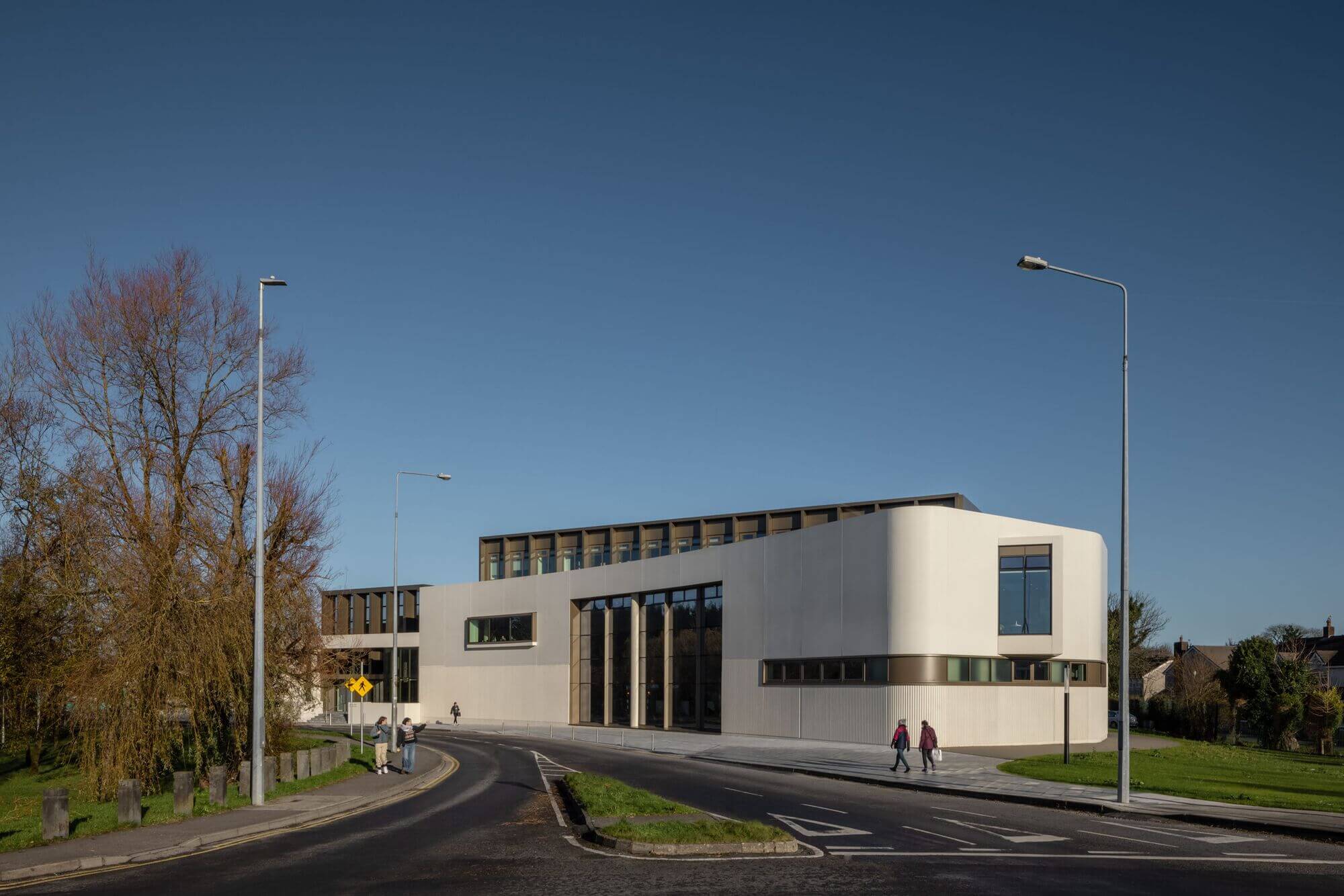 Библиотека Devalera и Suil Gallery / Keith Williams Architects