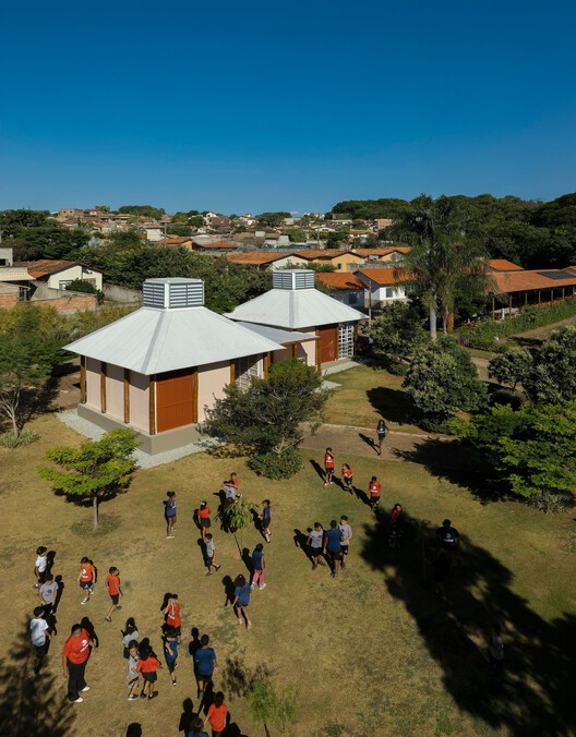Módulo João de Barro School / Mach Arquitetos + Biri - Внешняя фотография