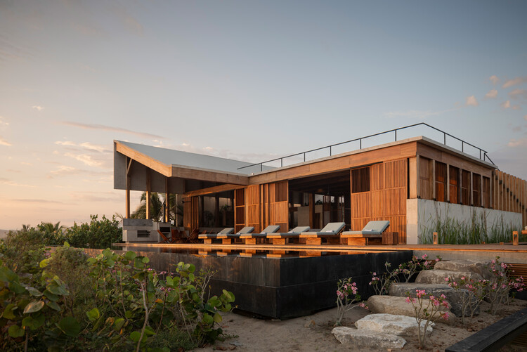 Casa Kani Ini / Tac Taller Alberto Calleja - внешняя фотография, дерево, луч