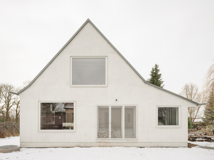 Конверсия дома поселенца / Kloepfel Zeimer Architekten - изображение 6 из 25