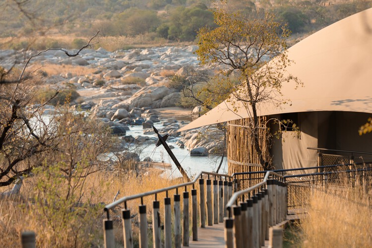 Madwaleni River Lodge / Luxury Frontiers - изображение 16 из 36