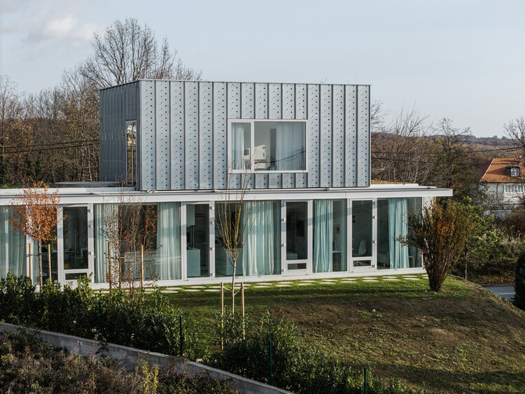 Double Villa Bukovac / Njiric+ Arhitekti - внешняя фотография