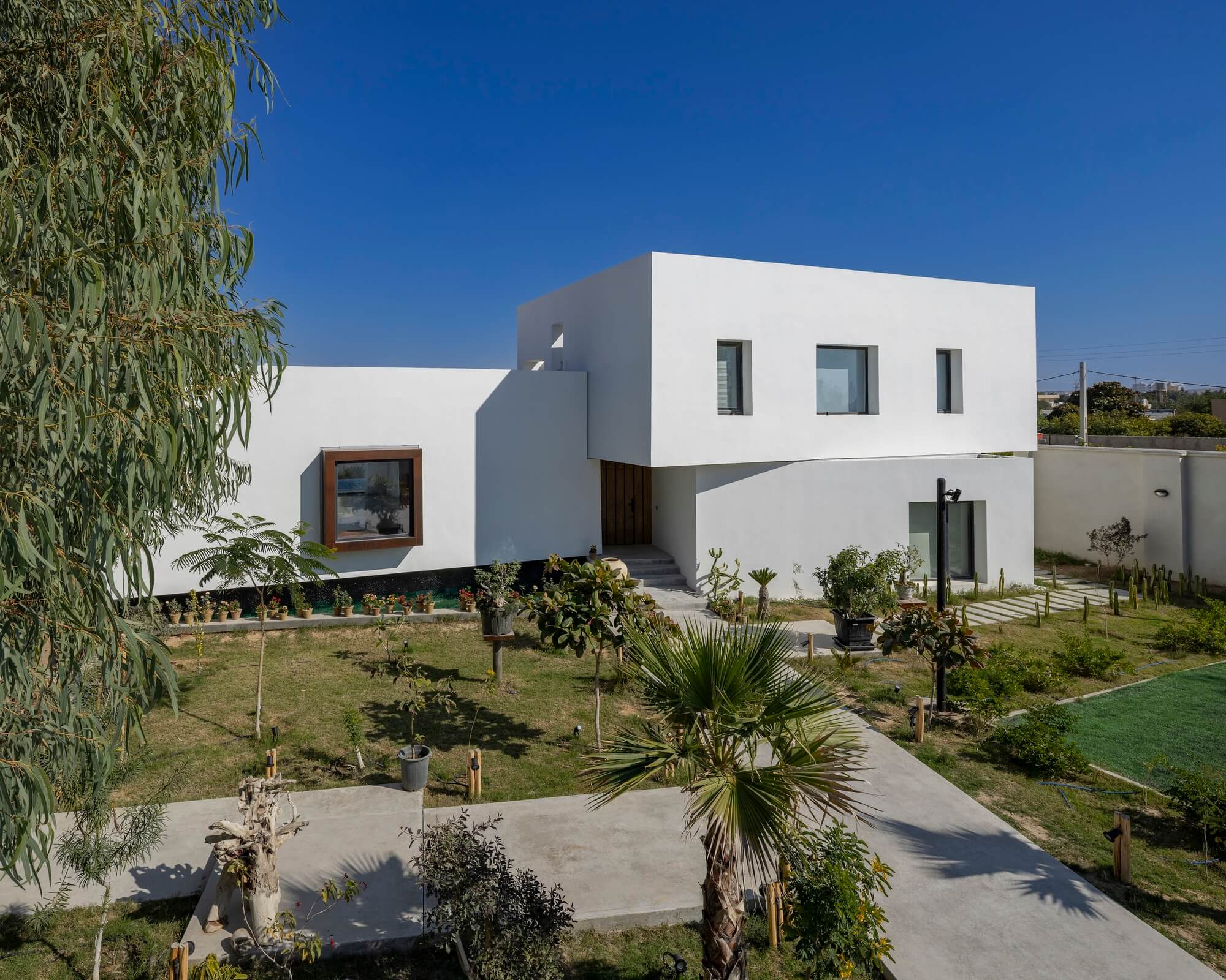 Villa 144 / Lin3rd Architects
