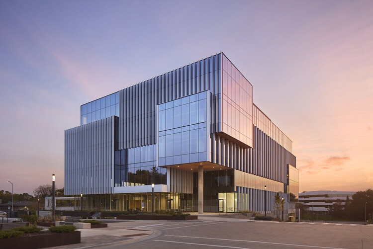 Element Labs в Университетском исследовательском парке / Perkins+Will - Exther Photography, Facade