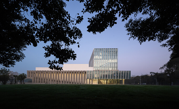 Yijia Building of Tongji University / Tjad Atelier L+ - изображение 2 из 42