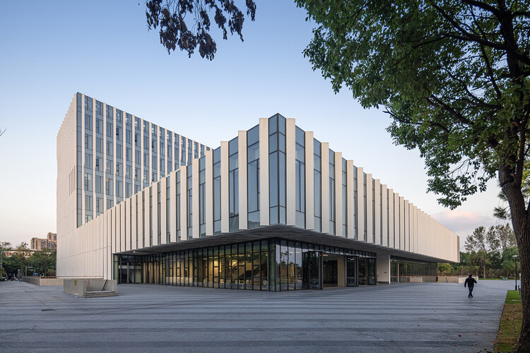 Yijia Building of Tongji University / Tjad Atelier L+ - Внешняя фотография