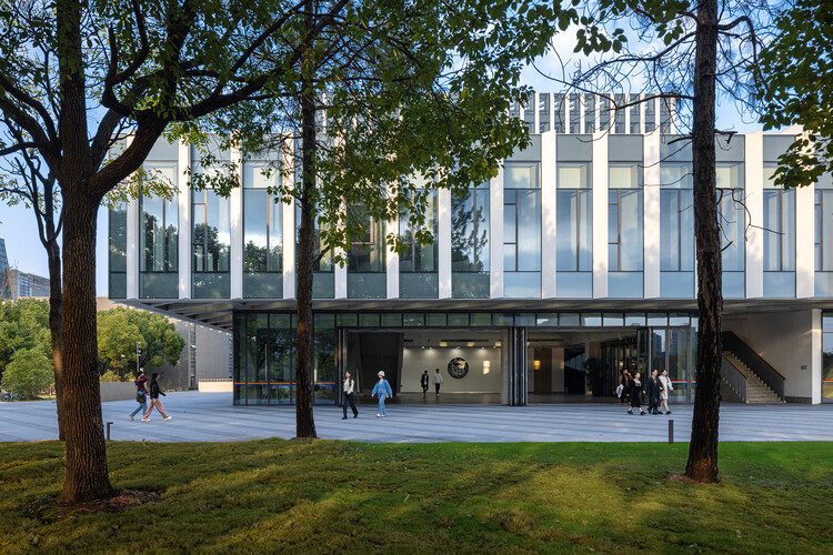 Yijia Building of Tongji University / Tjad Atelier L+ - Внешняя фотография