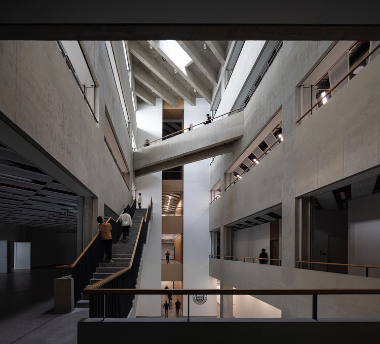 Yijia Building of Tongji University / Tjad Atelier L+ - изображение 13 из 42