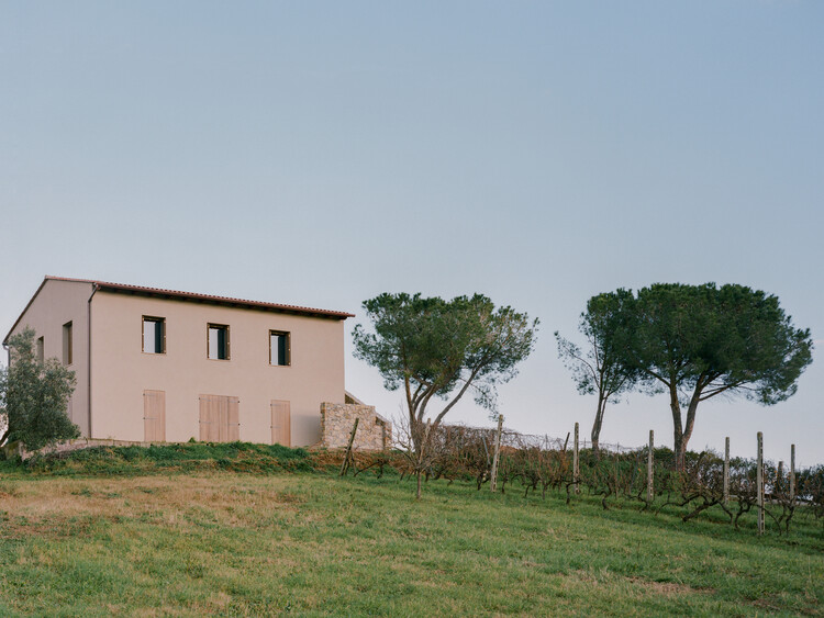 Ricupaglia Farmhouse / Presicci + Pantanella d'ettorre architetti - внешняя фотография
