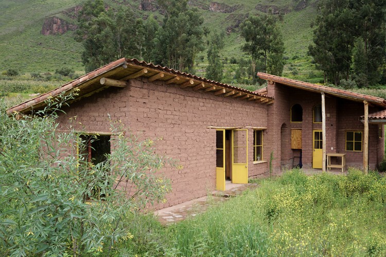 Florencia House / Taller Macaa (Misión de arquitectura, Construcción y Arte en Los Andes) - Внешняя фотография