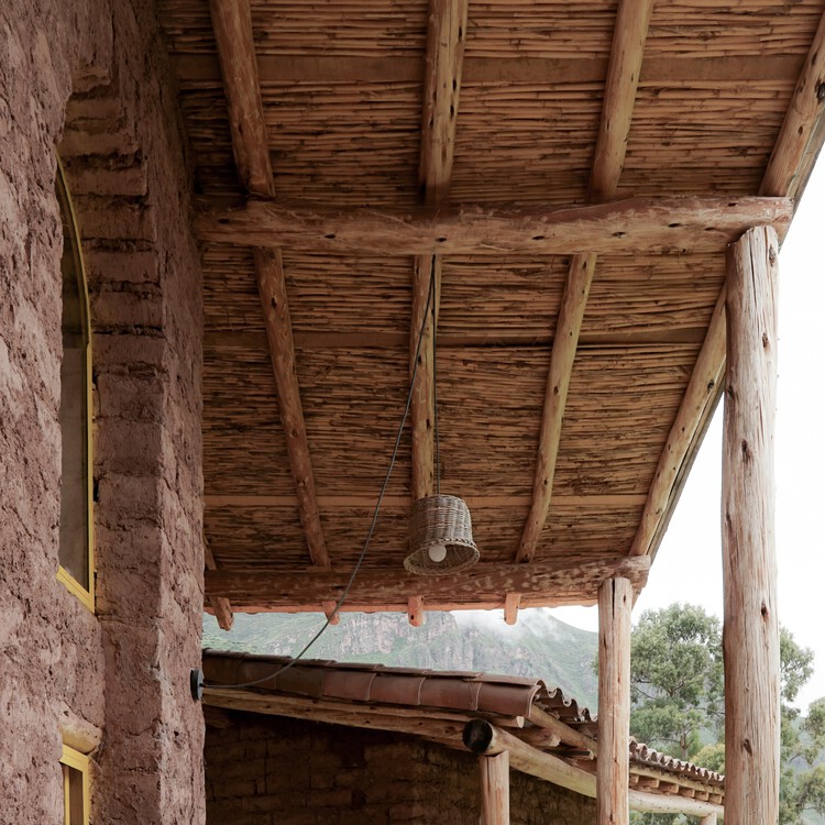 Florencia House / Taller Macaa (Misión de Arquitectura, Construcción y Arte en Los Andes) - изображение 20 из 40