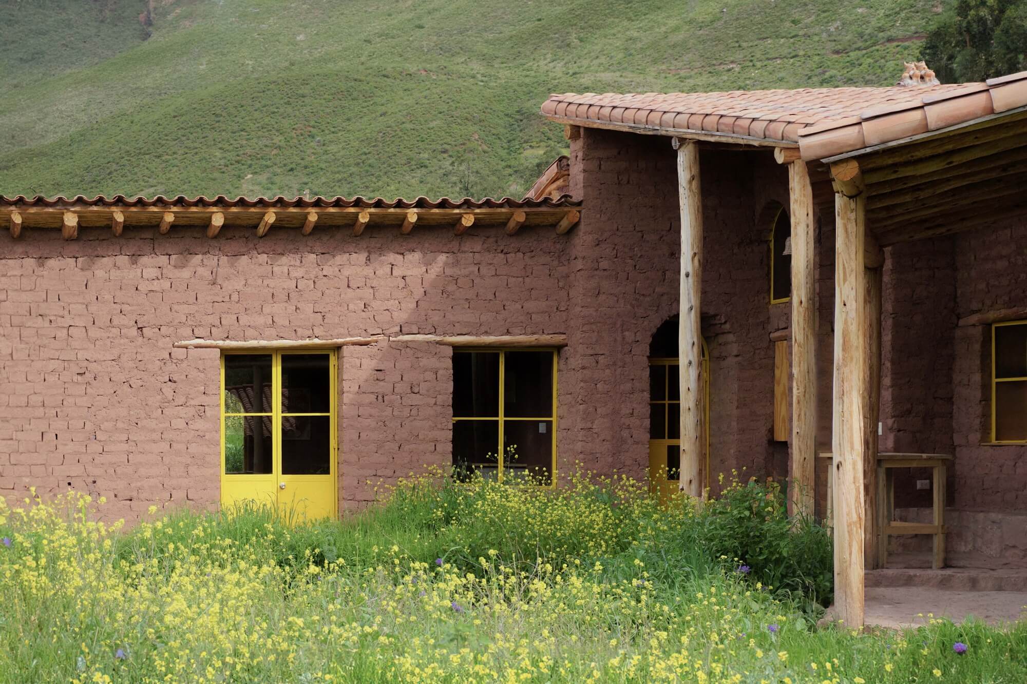 Florencia House / Taller Macaa (Misión de Arquitectura, Construcción y Arte en Los Andes)